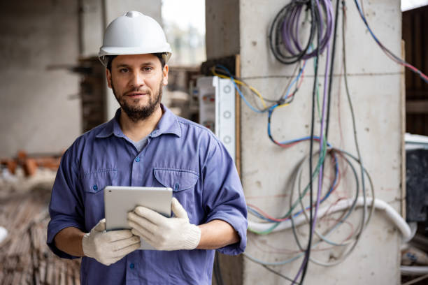 Best Affordable Electrician  in Mount Vernon, IA